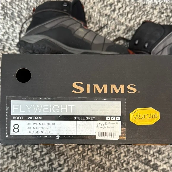 Simms Men's Black and Orange Fishing Boots - Picture 2 of 4